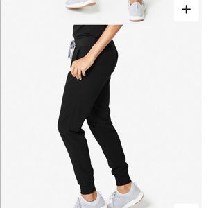 FIGS Zamora jogger s/p black scrub pant